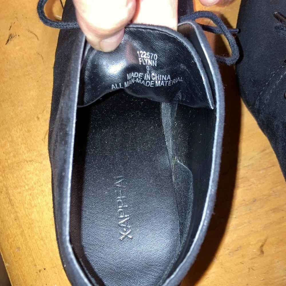 X-APPEAL Black Suede Wedges “Flynn”